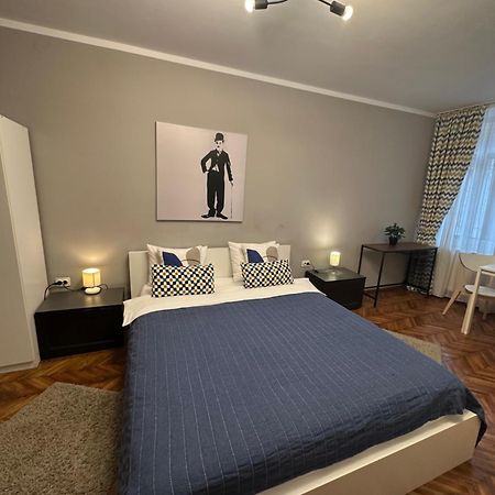 Casa Corona Braszów Zewnętrze zdjęcie