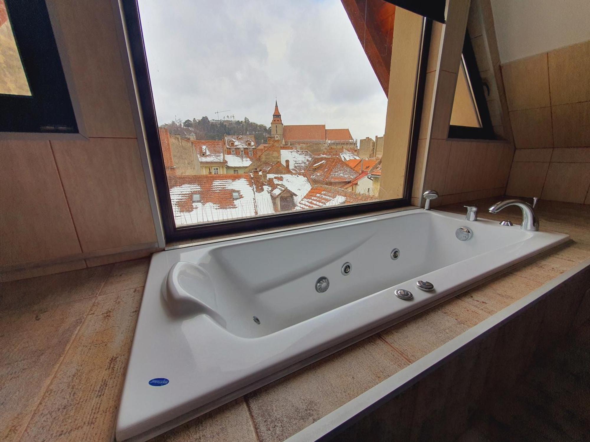 Casa Corona Braszów Zewnętrze zdjęcie