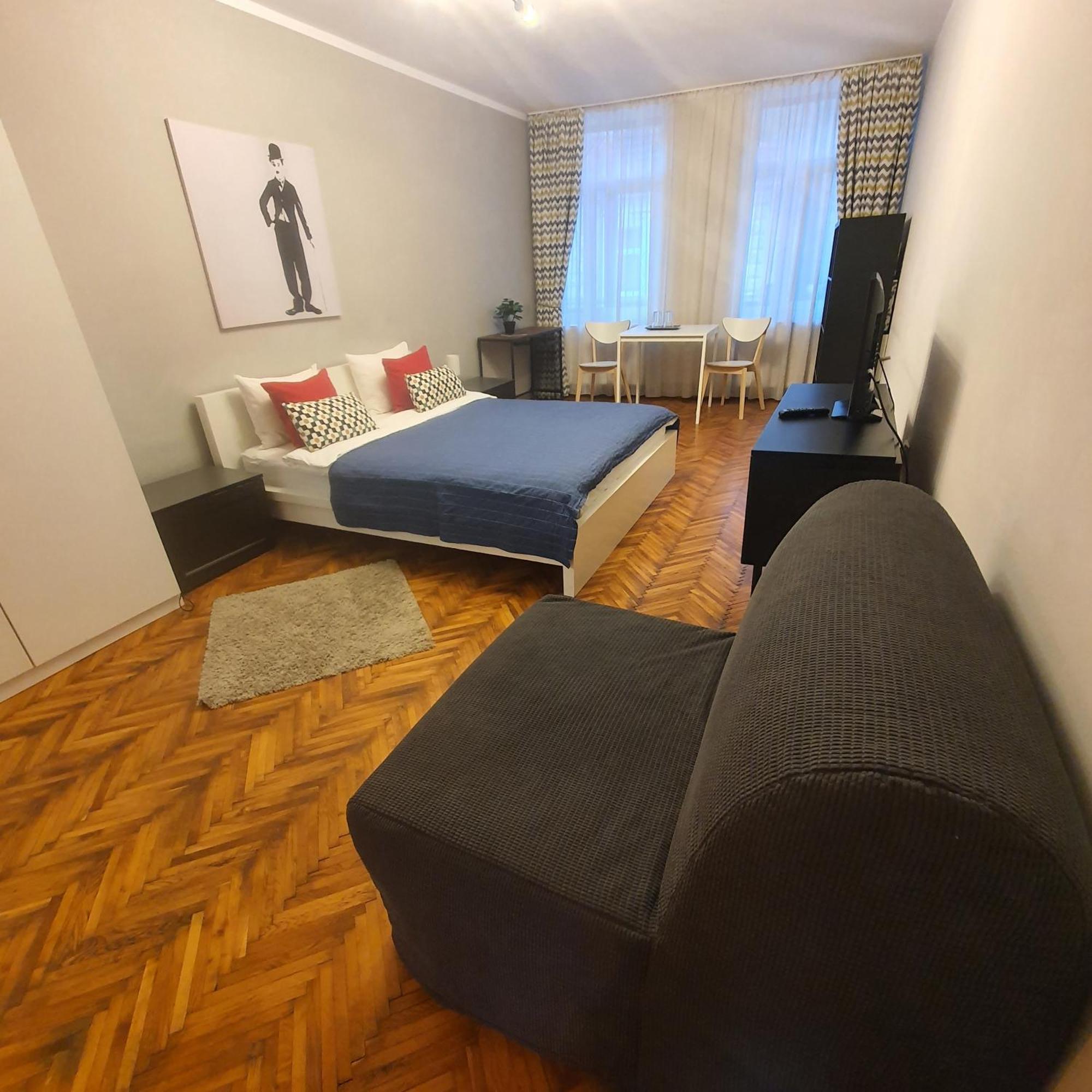 Casa Corona Braszów Zewnętrze zdjęcie