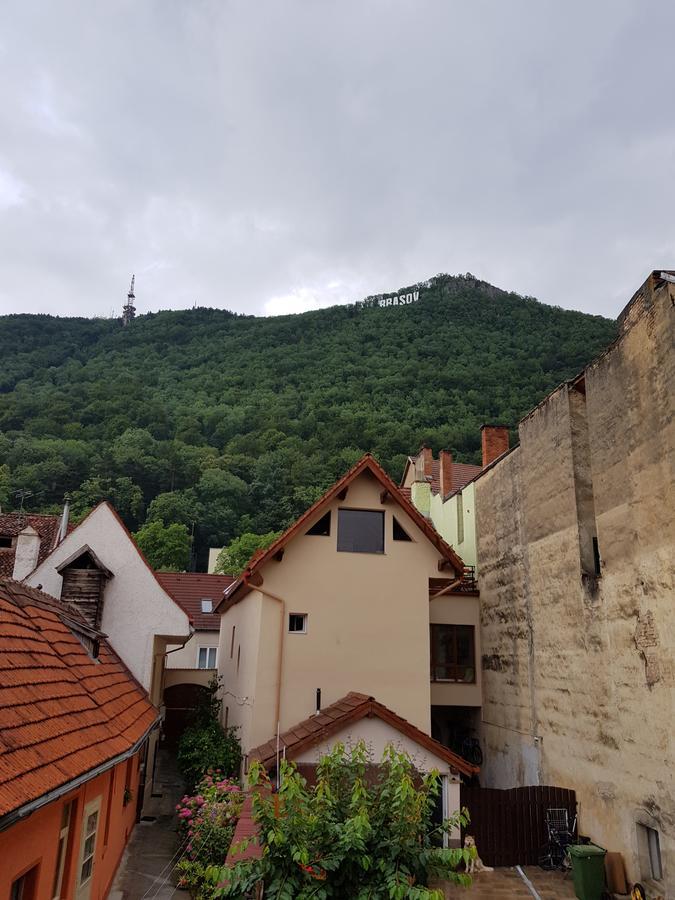 Casa Corona Braszów Zewnętrze zdjęcie